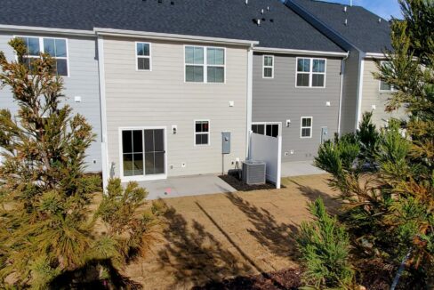 208-Lograto-Ln-Simpsonville-SC-29681-4
