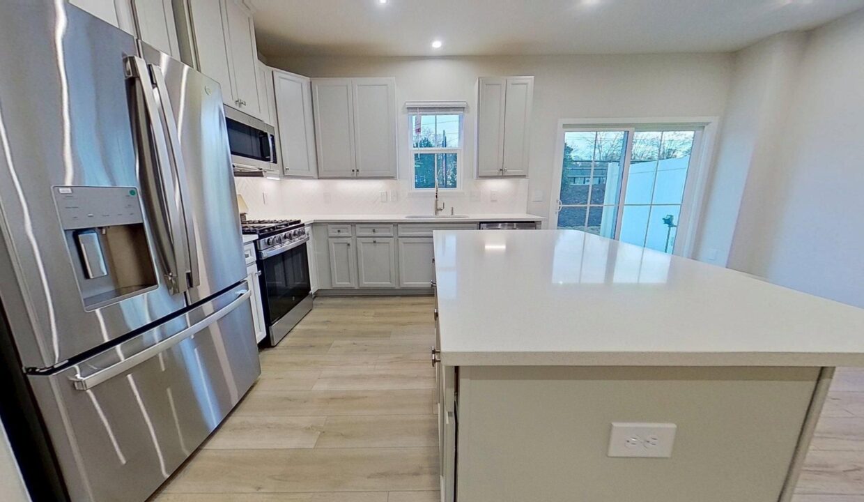 208-Lograto-Ln-Simpsonville-SC-29681-6