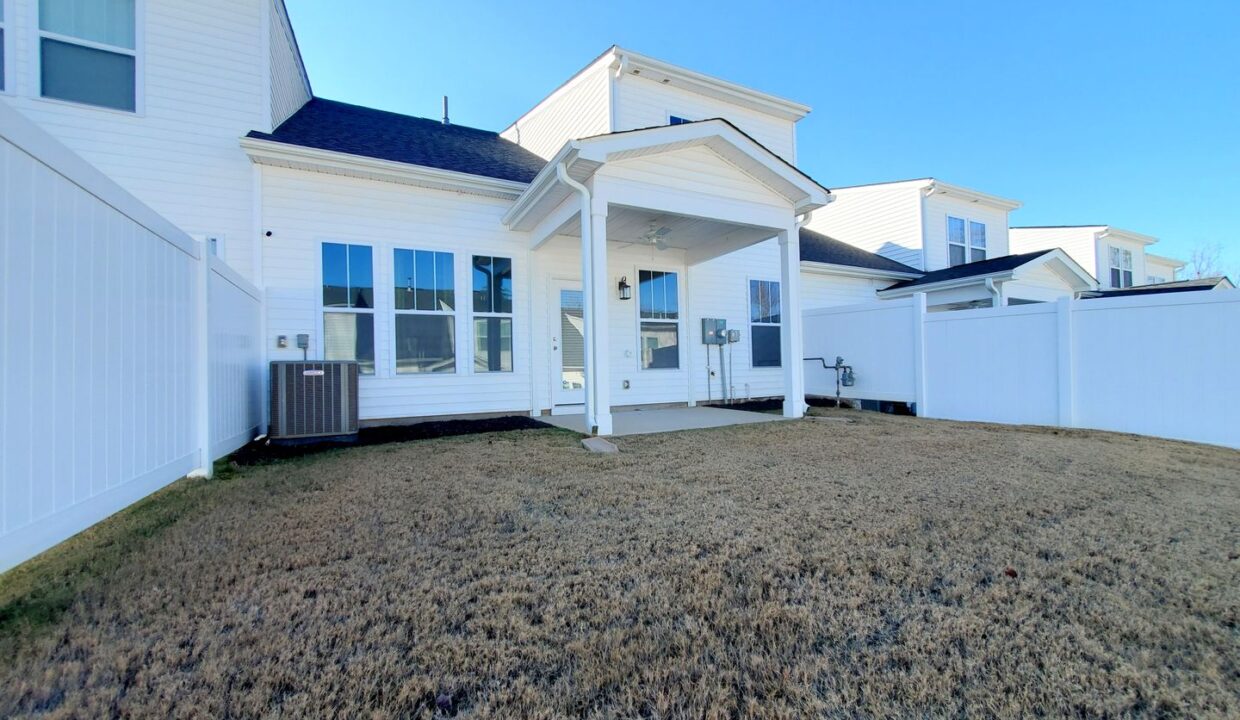 210-Woodhouse-Way-Greenville-SC-29605-19