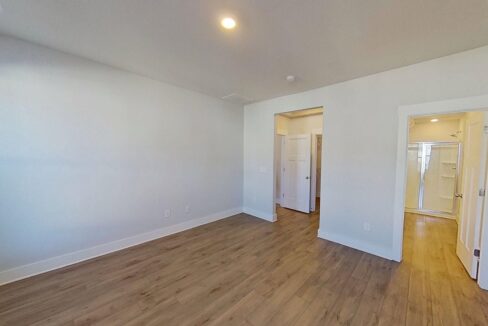 210-Woodhouse-Way-Greenville-SC-29605-30