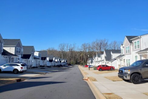 210-Woodhouse-Way-Greenville-SC-29605-38