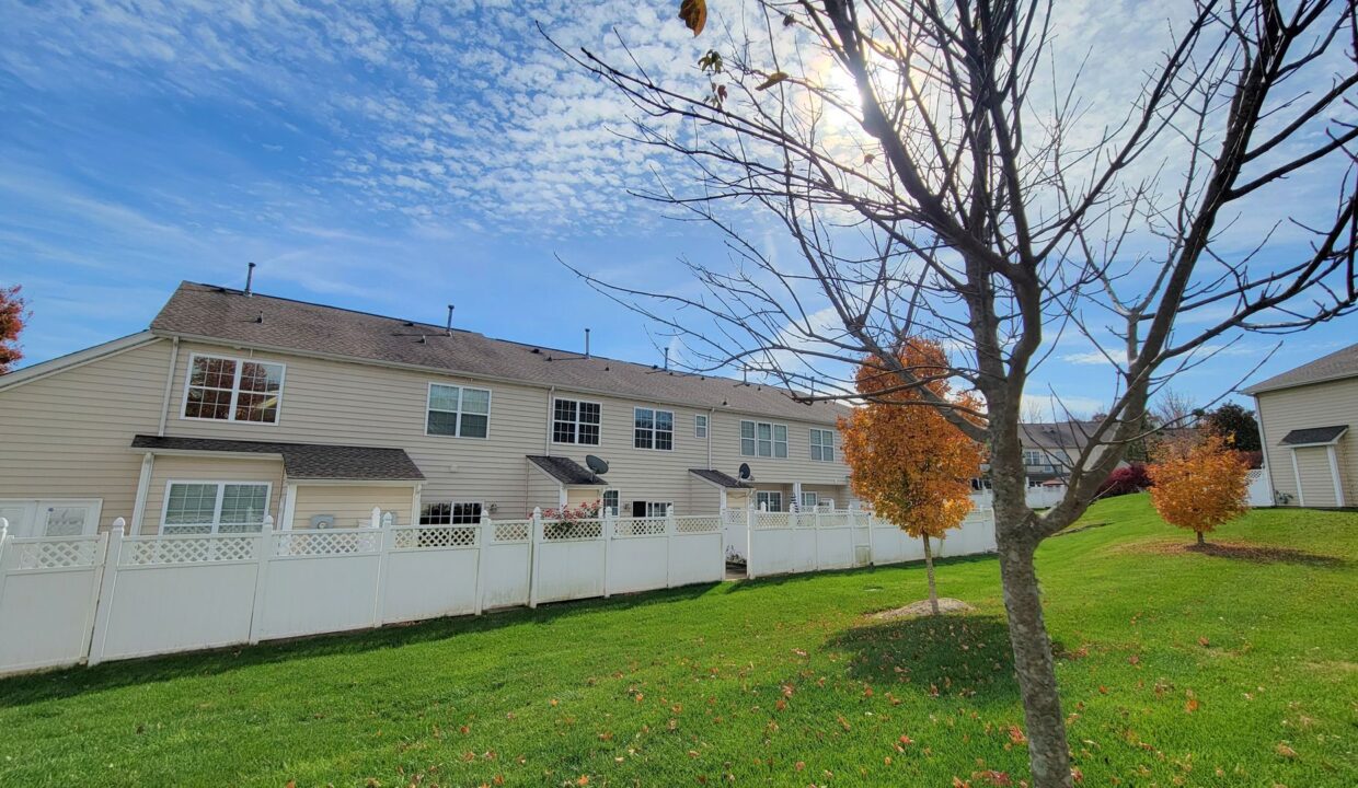 213-Spring-Gardens-Dr-Belmont-NC-28012-16