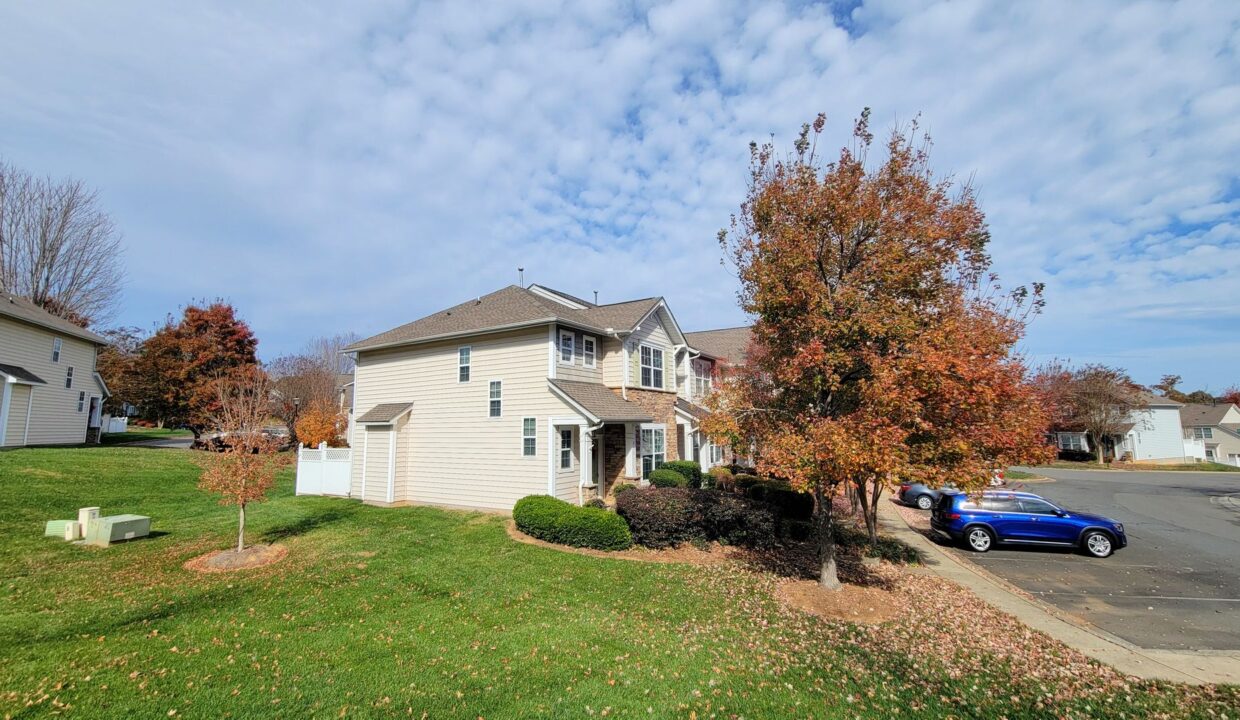 213-Spring-Gardens-Dr-Belmont-NC-28012-25