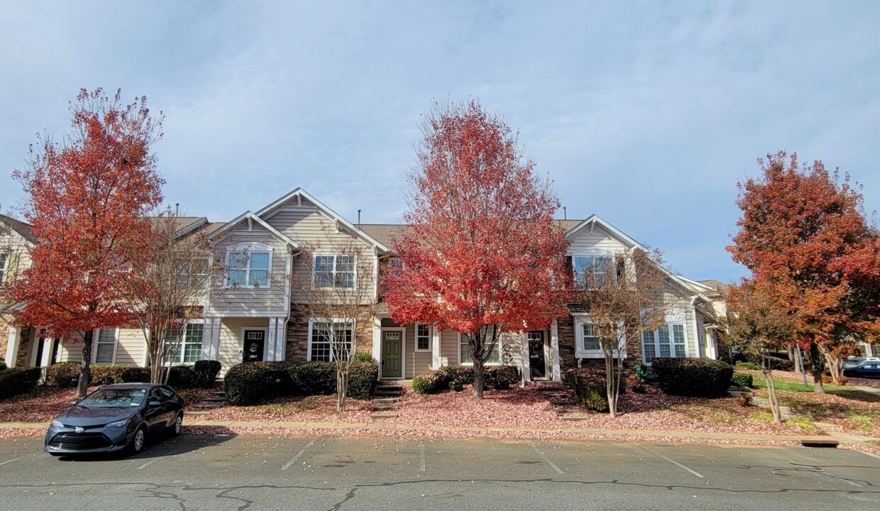 213-Spring-Gardens-Dr-Belmont-NC-28012-26