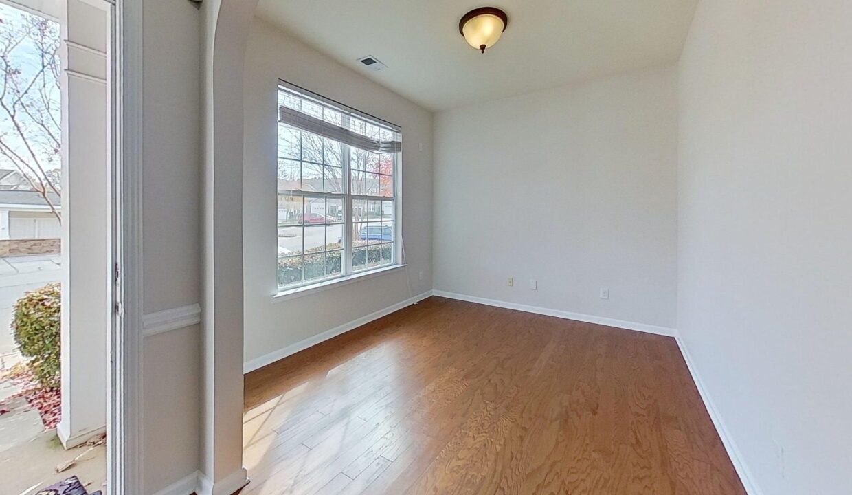 213-Spring-Gardens-Dr-Belmont-NC-28012-38