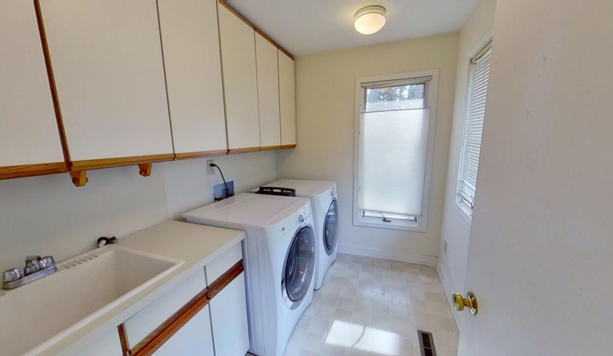 2323-Ridgefield-Dr-Chapel-Hill-NC-27517-19