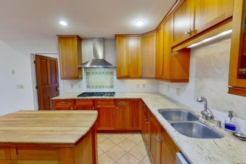 2323-Ridgefield-Dr-Chapel-Hill-NC-27517-25