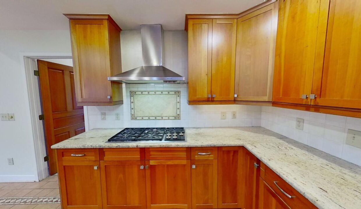 2323-Ridgefield-Dr-Chapel-Hill-NC-27517-26