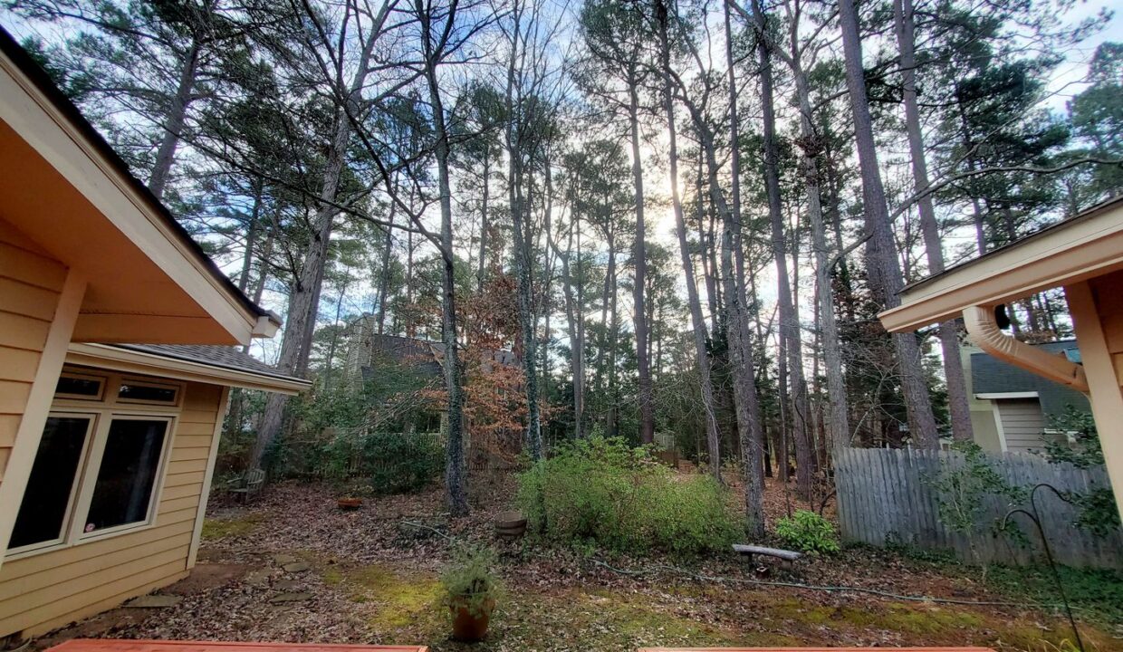 2323-Ridgefield-Dr-Chapel-Hill-NC-27517-35