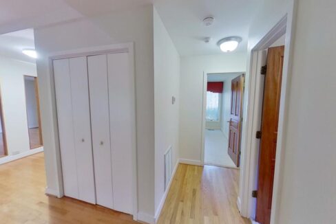 2323-Ridgefield-Dr-Chapel-Hill-NC-27517-39