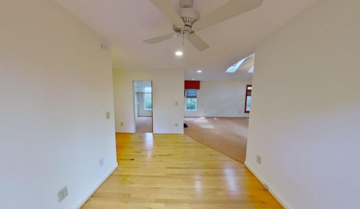 2323-Ridgefield-Dr-Chapel-Hill-NC-27517-46