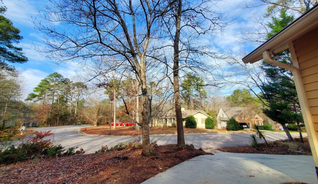 2323-Ridgefield-Dr-Chapel-Hill-NC-27517-5