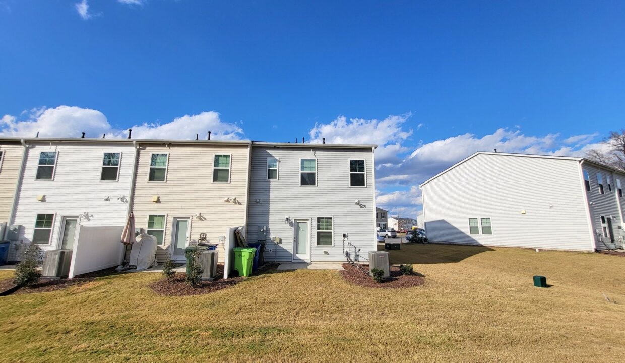 2466-Tonoloway-Dr-Raleigh-NC-27610-23