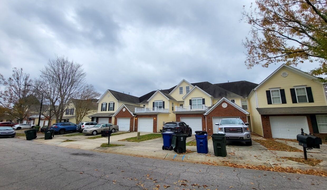 2608-Vega-Ct-Raleigh-NC-27614-14