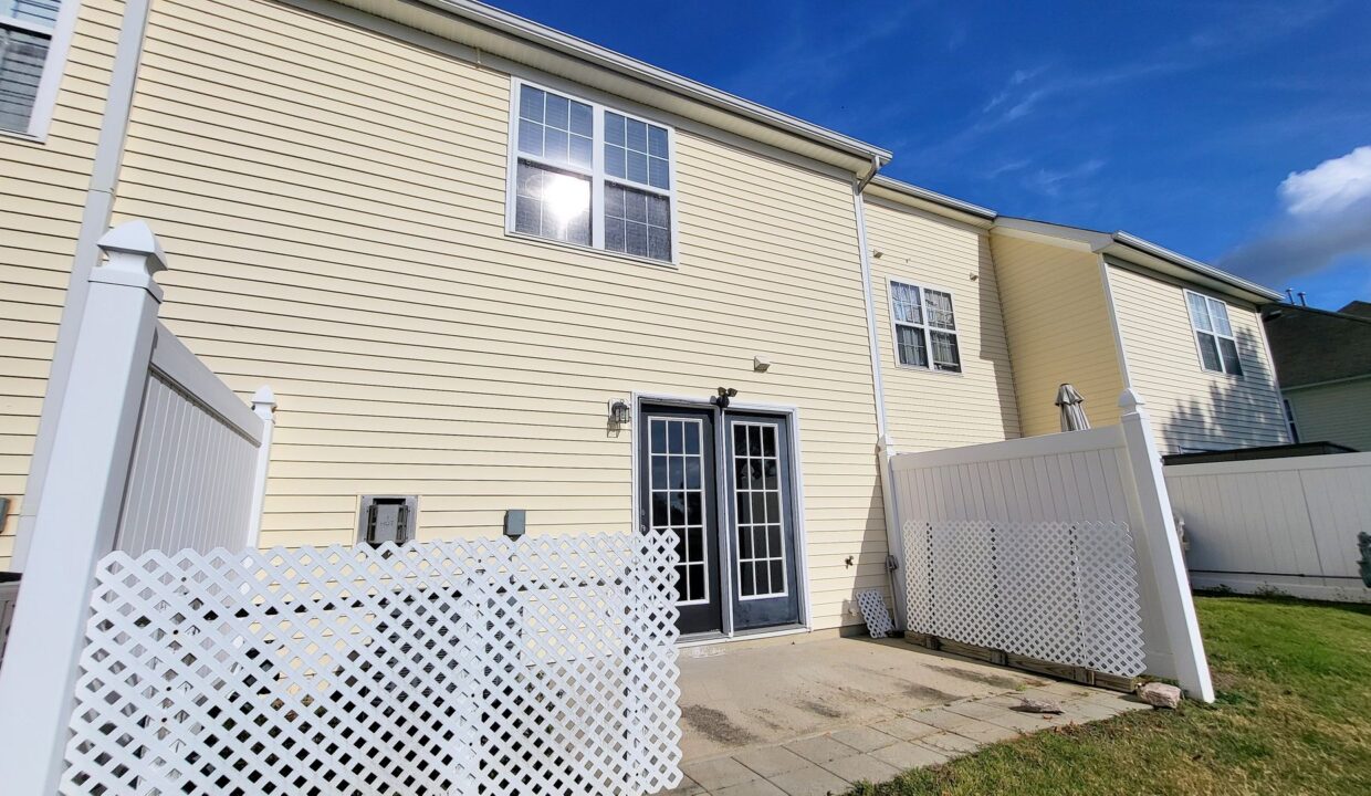 2608-Vega-Ct-Raleigh-NC-27614-40