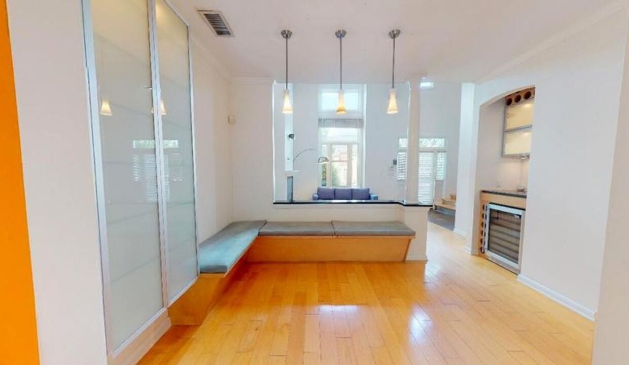 2708-Dilworth-Heights-Ln-Charlotte-NC-28209-16