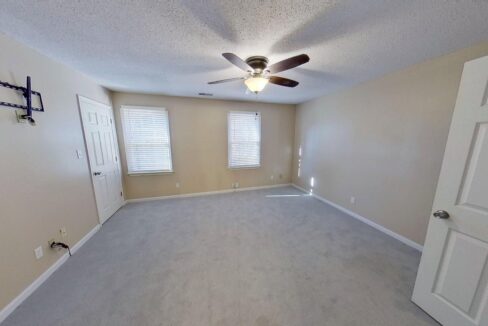 3781-Greens-Crossing-Greensboro-NC-27410-23