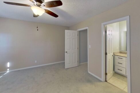 3781-Greens-Crossing-Greensboro-NC-27410-26