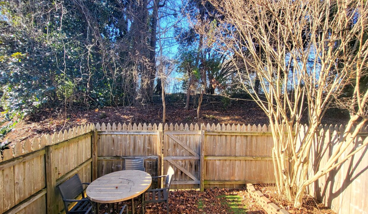 3781-Greens-Crossing-Greensboro-NC-27410-27