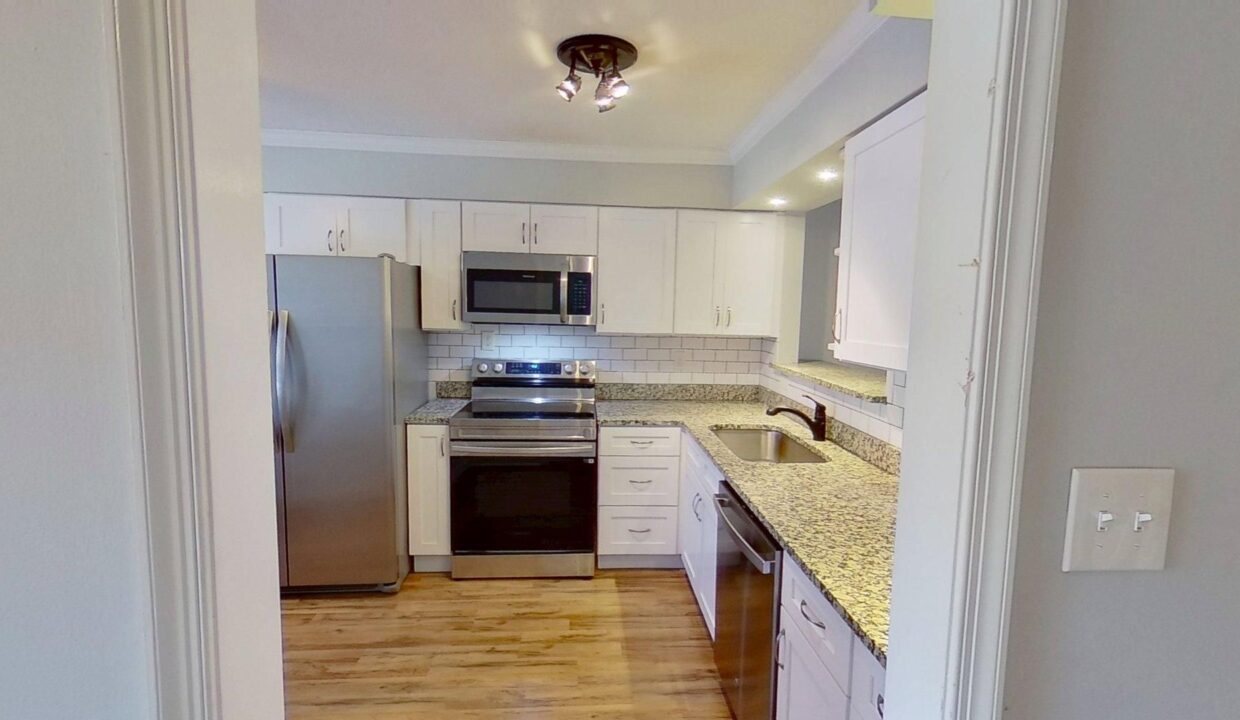 3781-Greens-Crossing-Greensboro-NC-27410-30