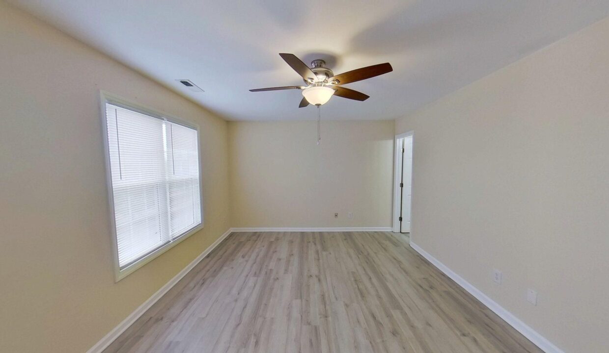 5421-Advantis-Dr-Raleigh-NC-27610-17