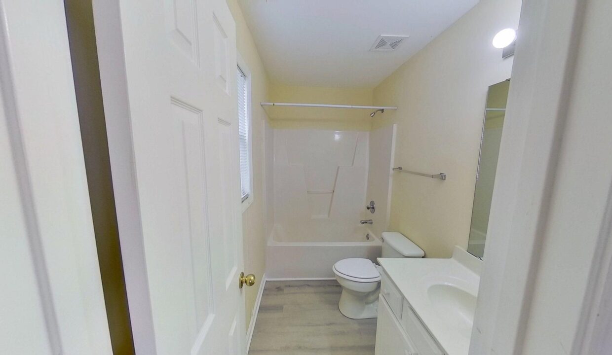 5421-Advantis-Dr-Raleigh-NC-27610-18