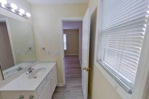 5421-Advantis-Dr-Raleigh-NC-27610-20