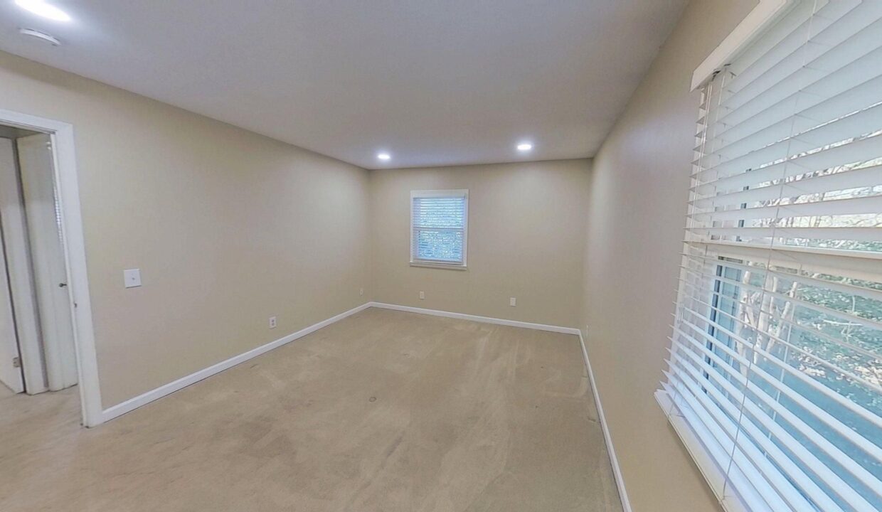 6017-Whittier-Dr-Raleigh-NC-27609-32