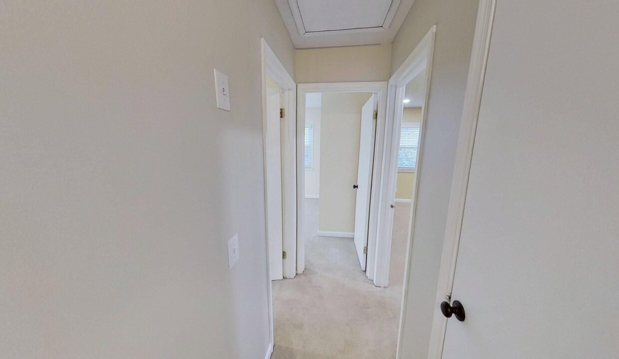 6017-Whittier-Dr-Raleigh-NC-27609-37