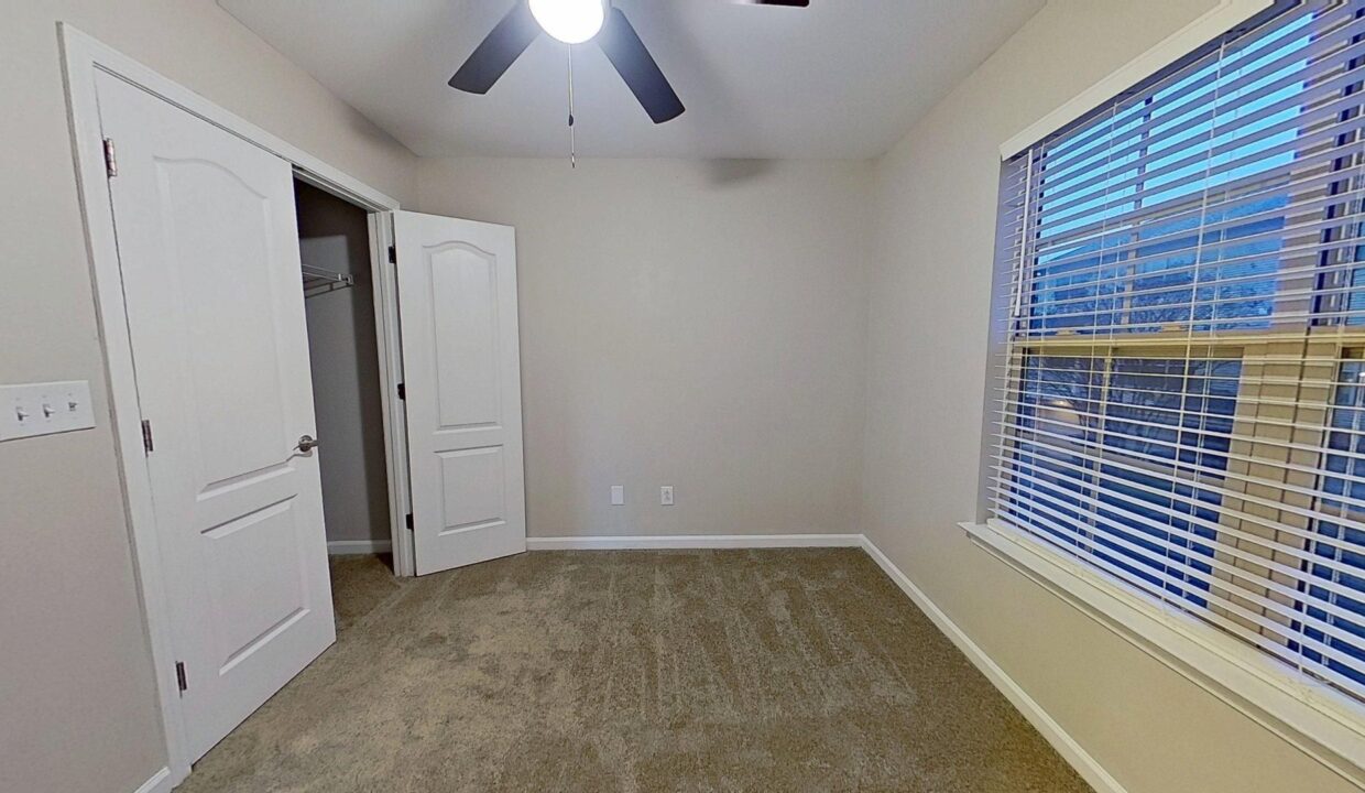 6525-Quaterbridge-Ln-Charlotte-NC-28262-13