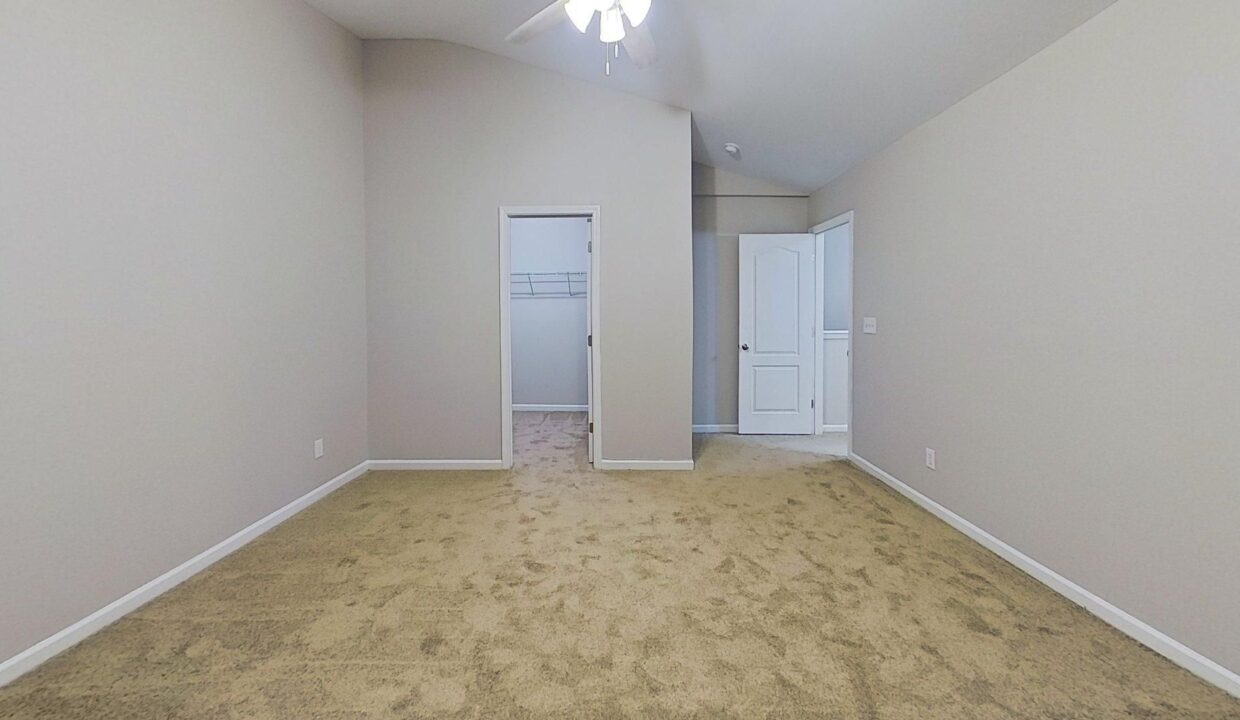 6525-Quaterbridge-Ln-Charlotte-NC-28262-15