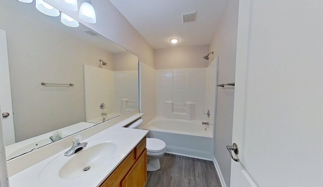 6525-Quaterbridge-Ln-Charlotte-NC-28262-21