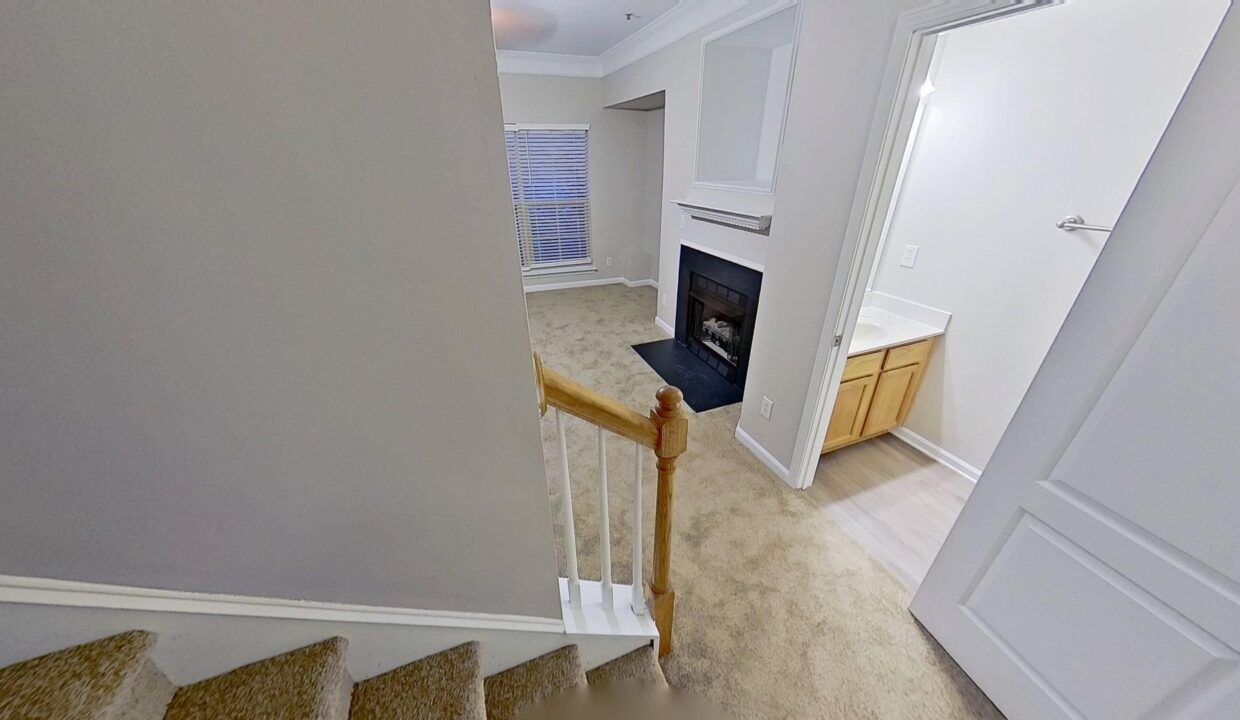 6525-Quaterbridge-Ln-Charlotte-NC-28262-23