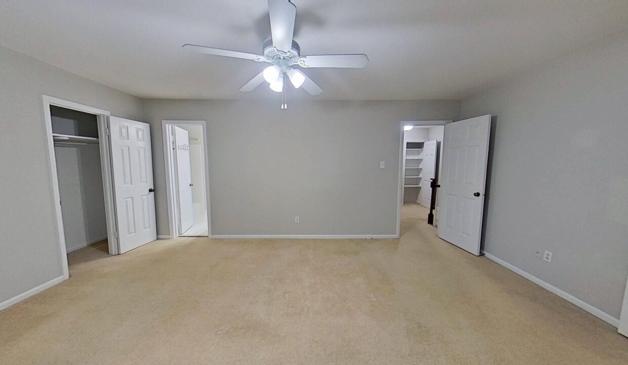 6733-Constitution-Ln-Charlotte-NC-28210-14