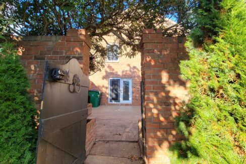 6733-Constitution-Ln-Charlotte-NC-28210-17