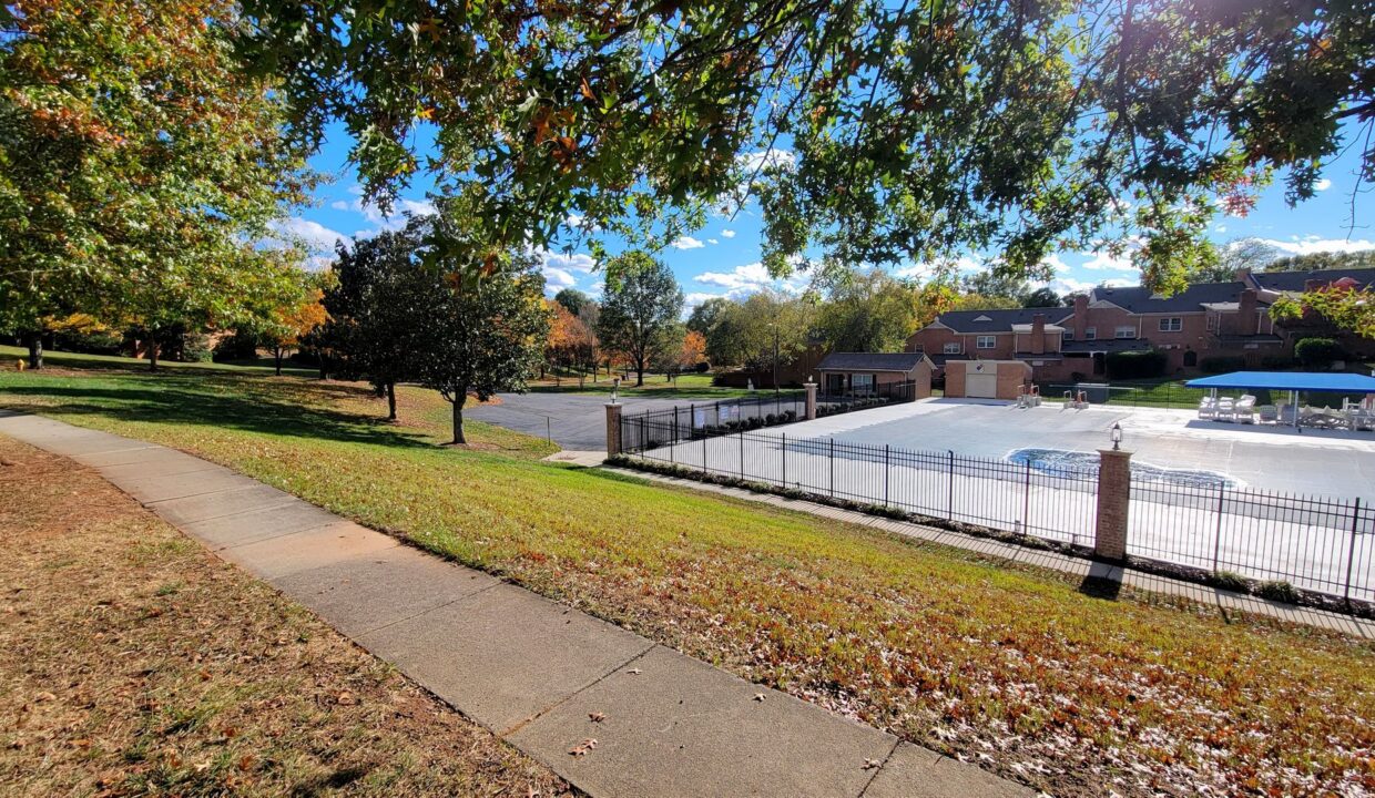 6733-Constitution-Ln-Charlotte-NC-28210-19