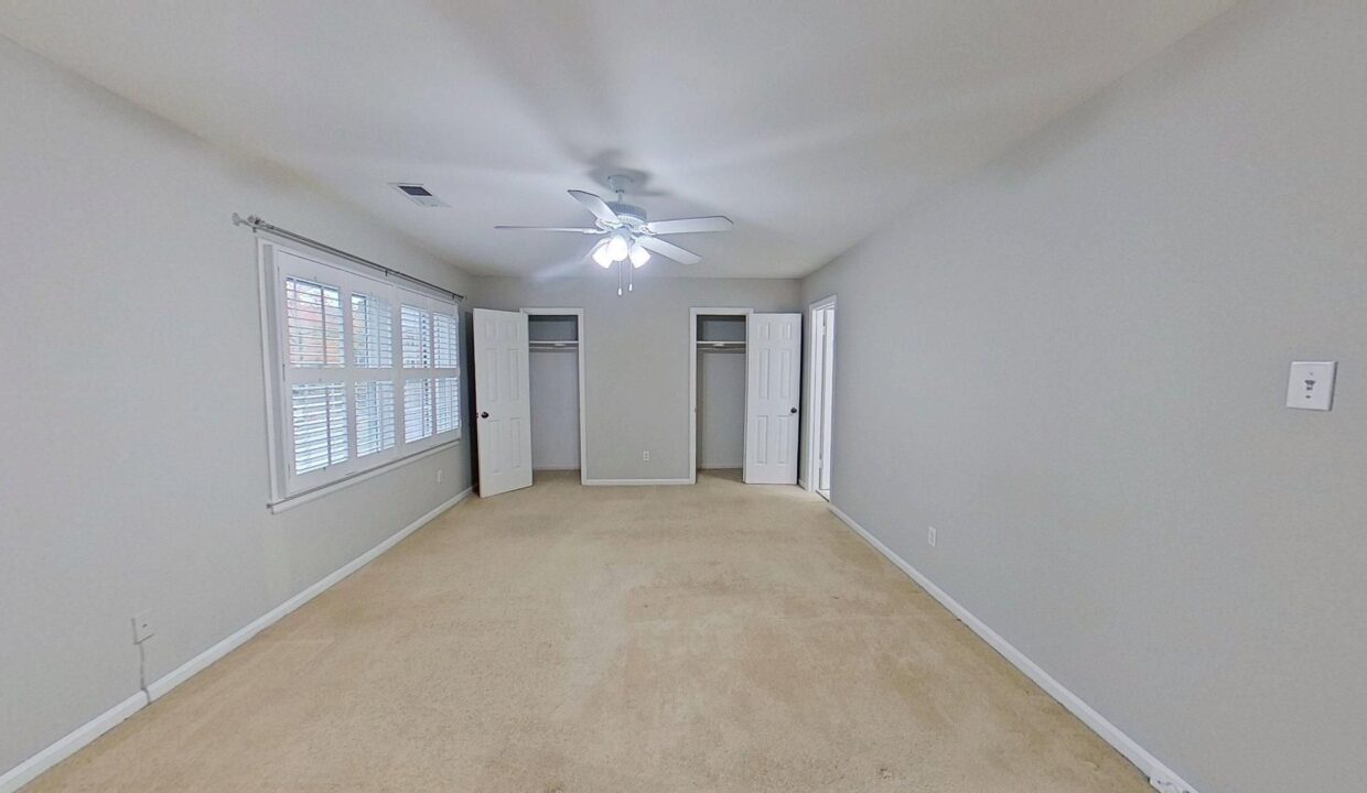 6733-Constitution-Ln-Charlotte-NC-28210-22