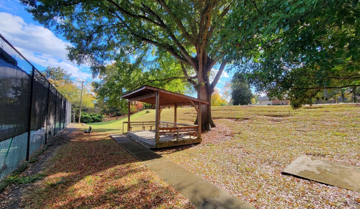 6733-Constitution-Ln-Charlotte-NC-28210-31