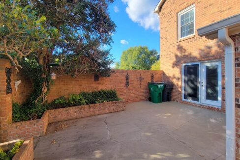 6733-Constitution-Ln-Charlotte-NC-28210-35