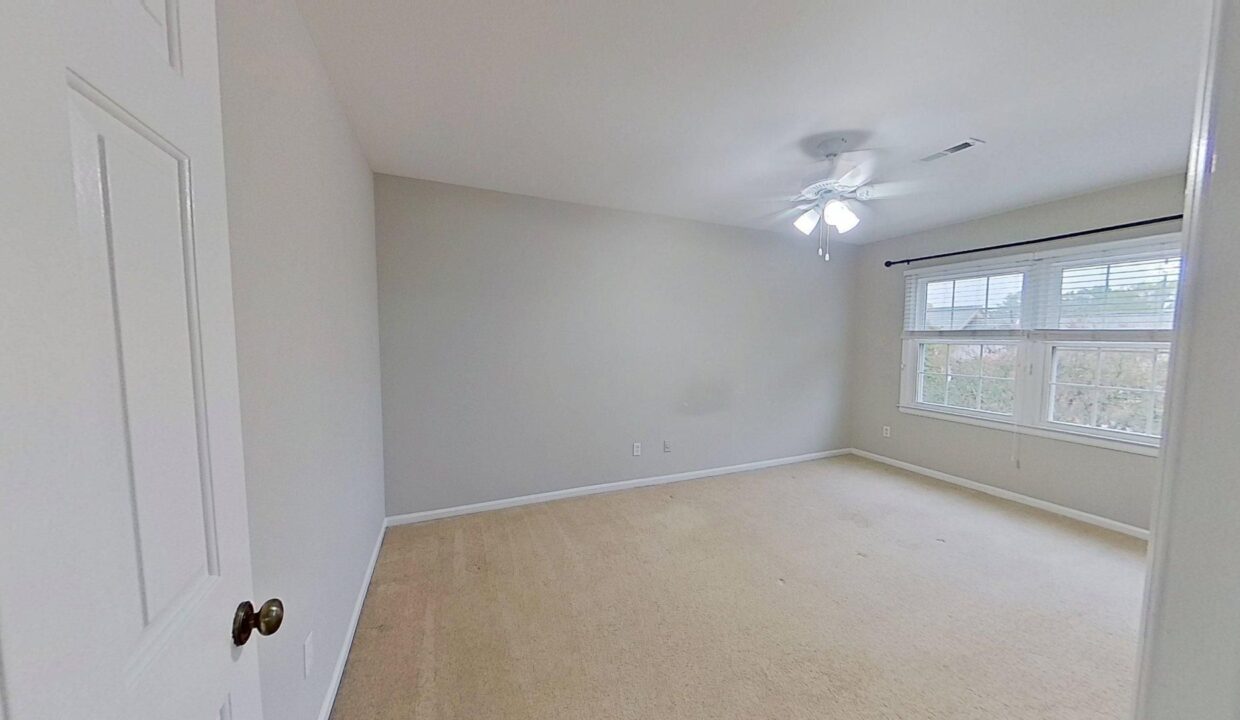 6733-Constitution-Ln-Charlotte-NC-28210-36