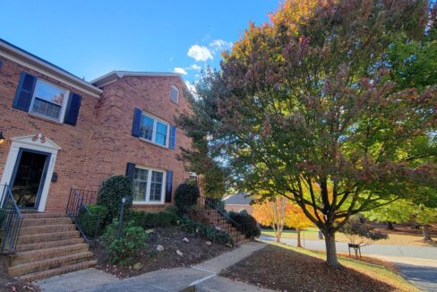 6733-Constitution-Ln-Charlotte-NC-28210-37