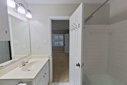 6733-Constitution-Ln-Charlotte-NC-28210-42