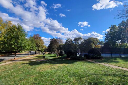 6733-Constitution-Ln-Charlotte-NC-28210-45