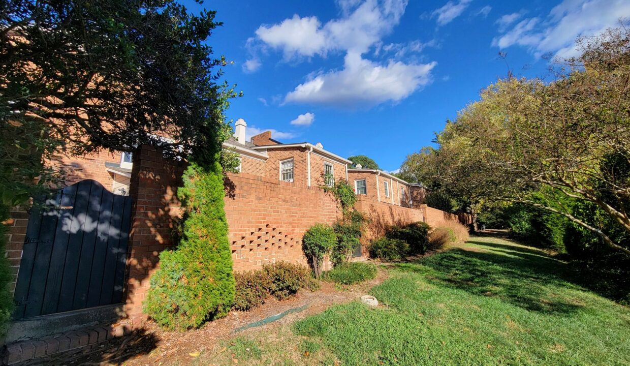 6733-Constitution-Ln-Charlotte-NC-28210-47