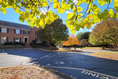 6733-Constitution-Ln-Charlotte-NC-28210-5