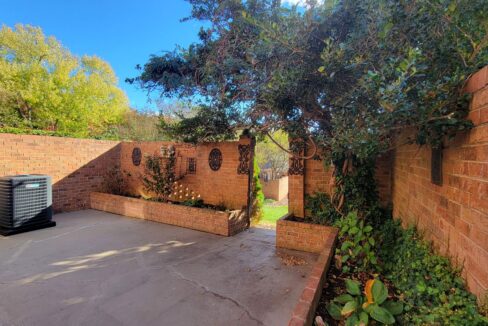 6733-Constitution-Ln-Charlotte-NC-28210-9