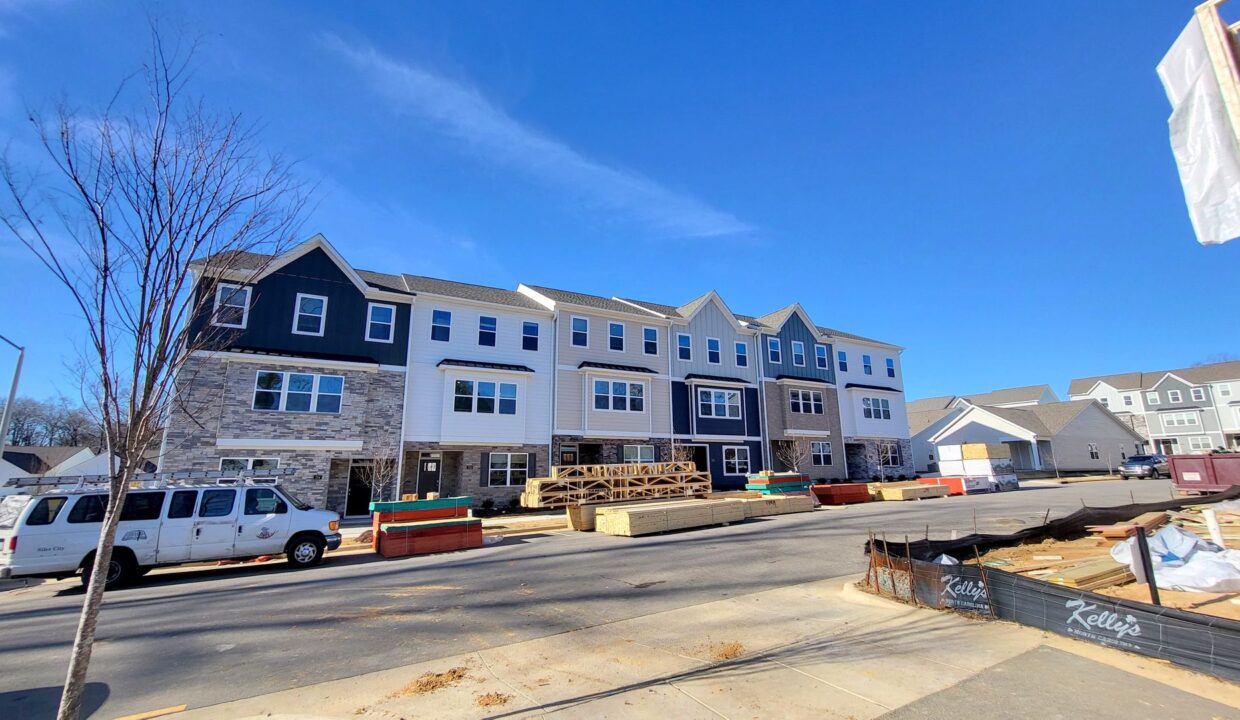 720-Lucky-Clover-Way-Fuquay-Varina-NC-27526-14