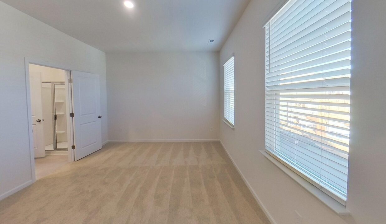 720-Lucky-Clover-Way-Fuquay-Varina-NC-27526-33