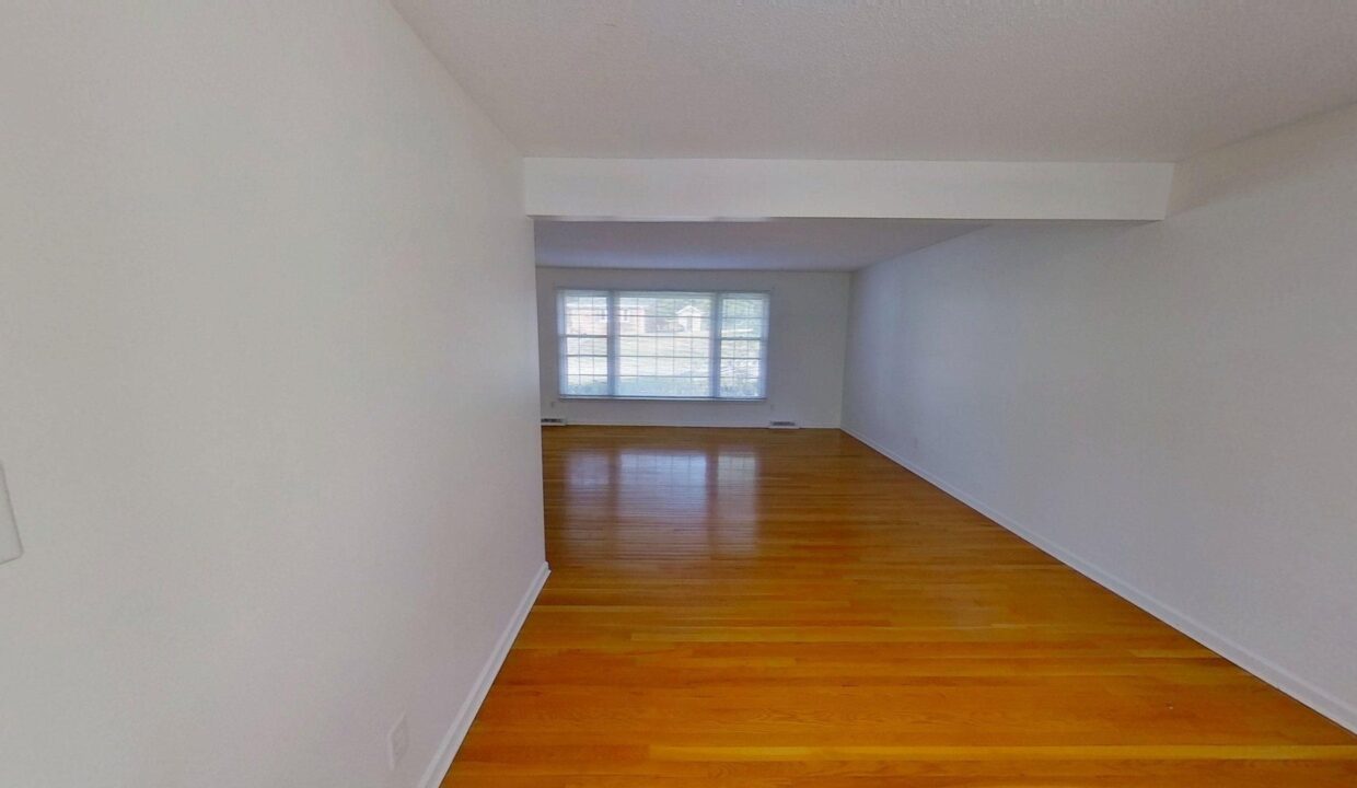 1020-Wofford-Ln-Raleigh-NC-27609-10