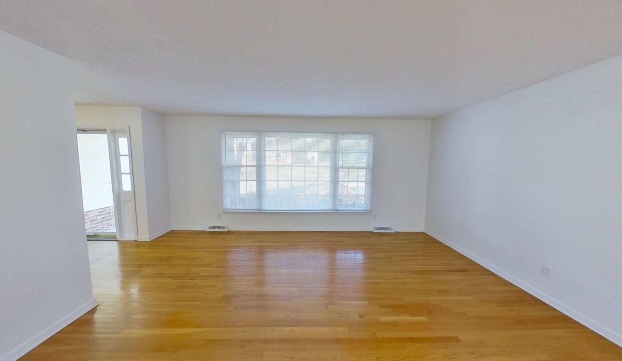 1020-Wofford-Ln-Raleigh-NC-27609-11